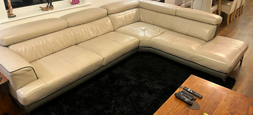 Dfs stone leather - dfs, corner